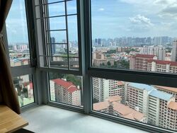 Clover By The Park (D20), Condominium #557109401